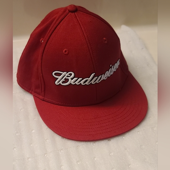 Red Budweiser Snapback - Picture 5 of 6